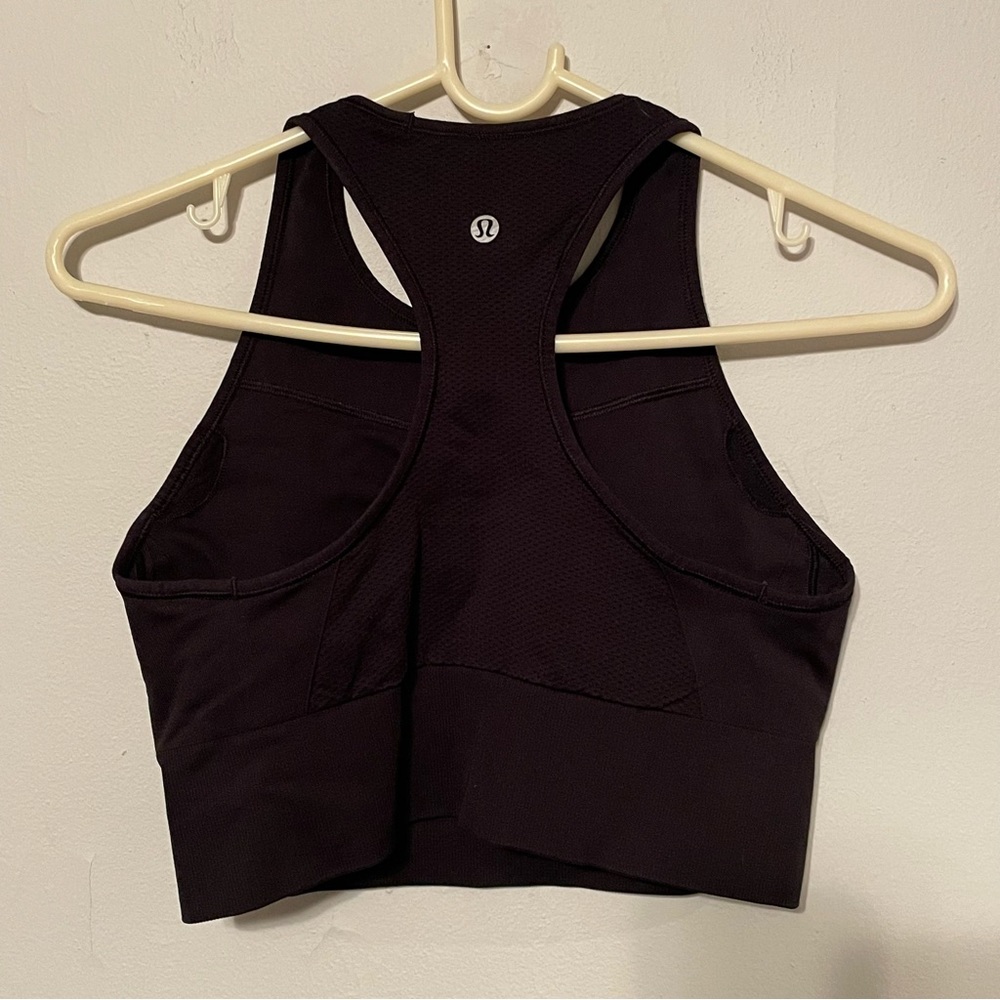 EUC Lululemon Ebb to Street bra